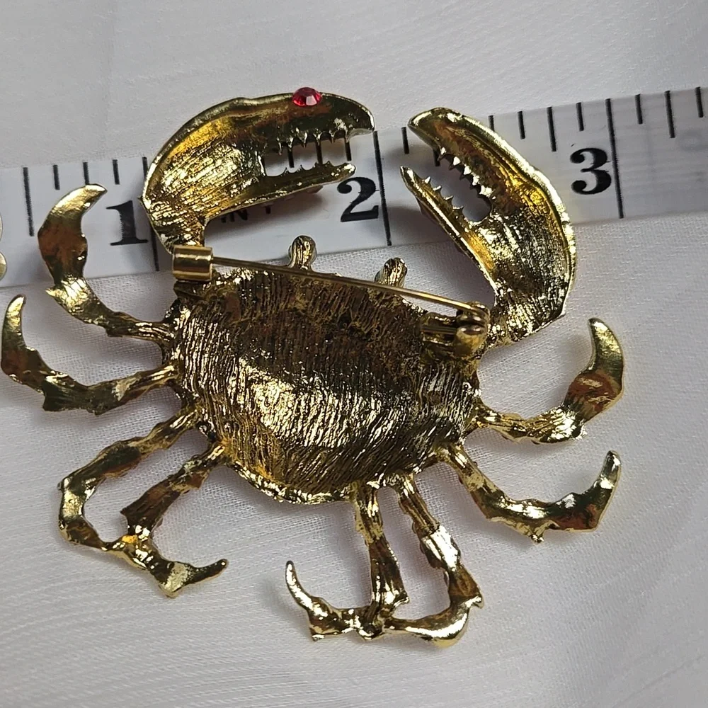 Fanciful Red Rhibestone Crab Brooch - Picture 4 of 5